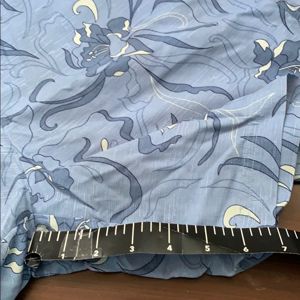 New Tommy Bahama silk shorts - Picture 10 of 10